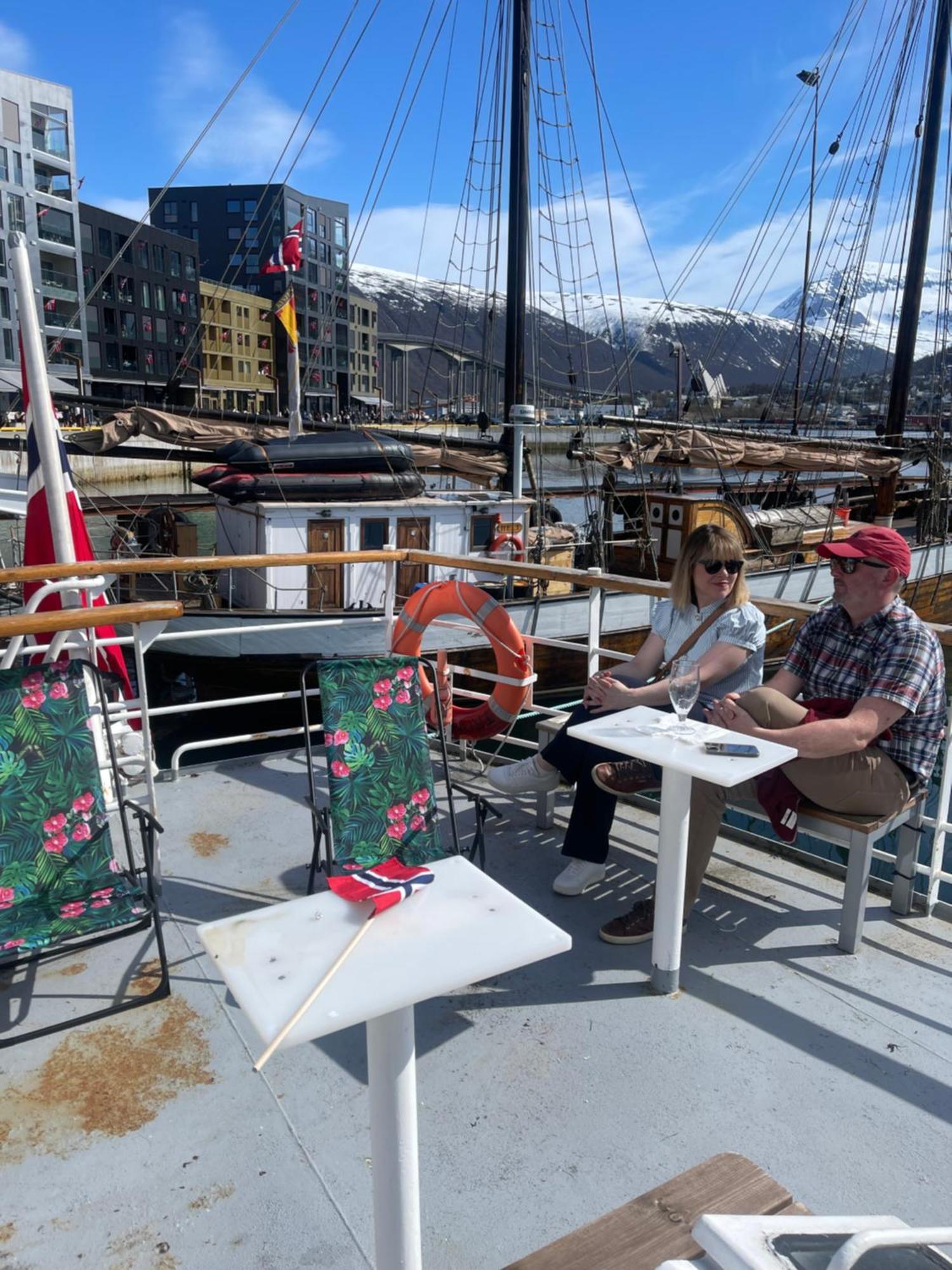 Norwegian Fjord Explorer Line Botel *