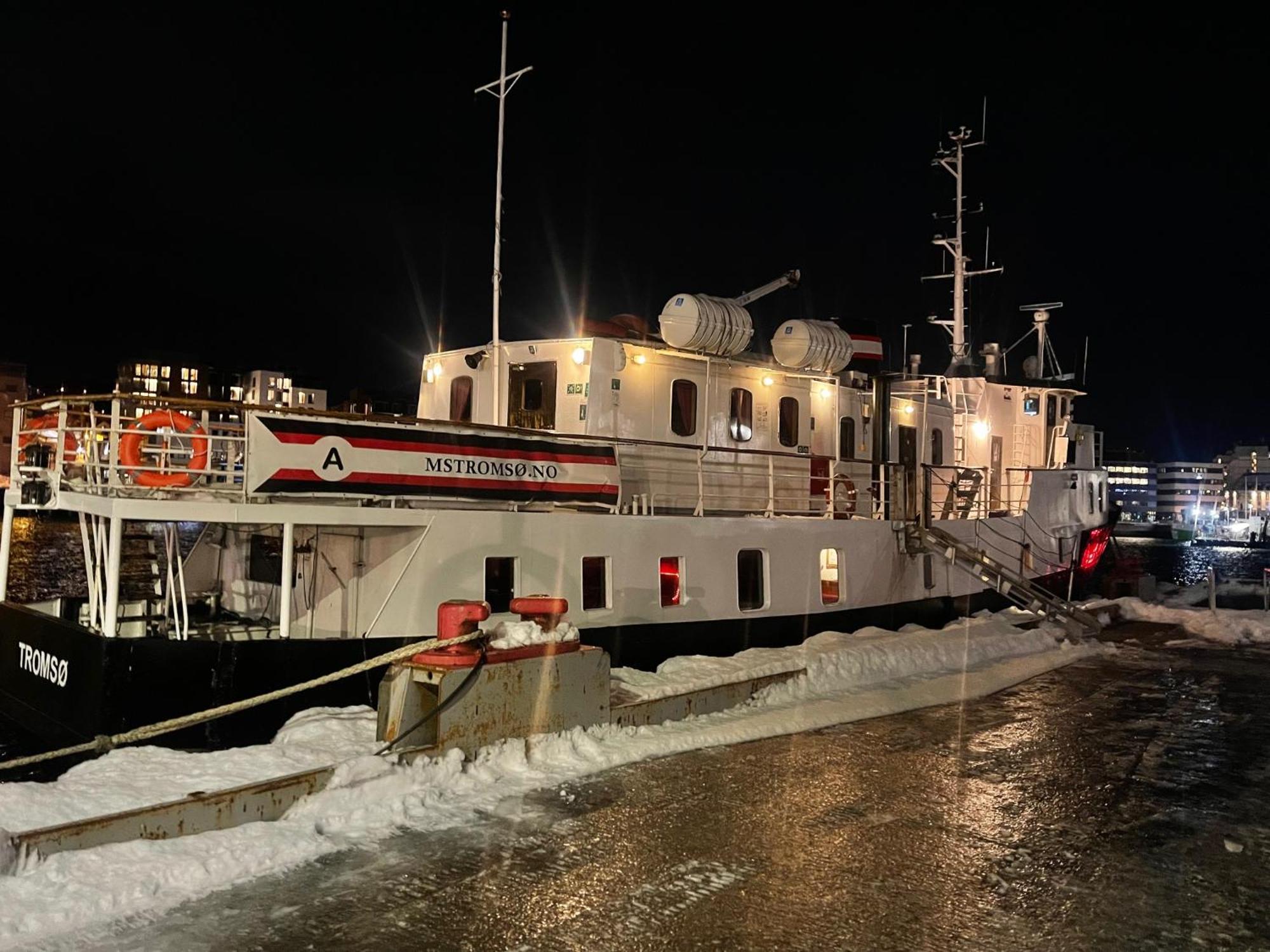 Norwegian Fjord Explorer Line Botel