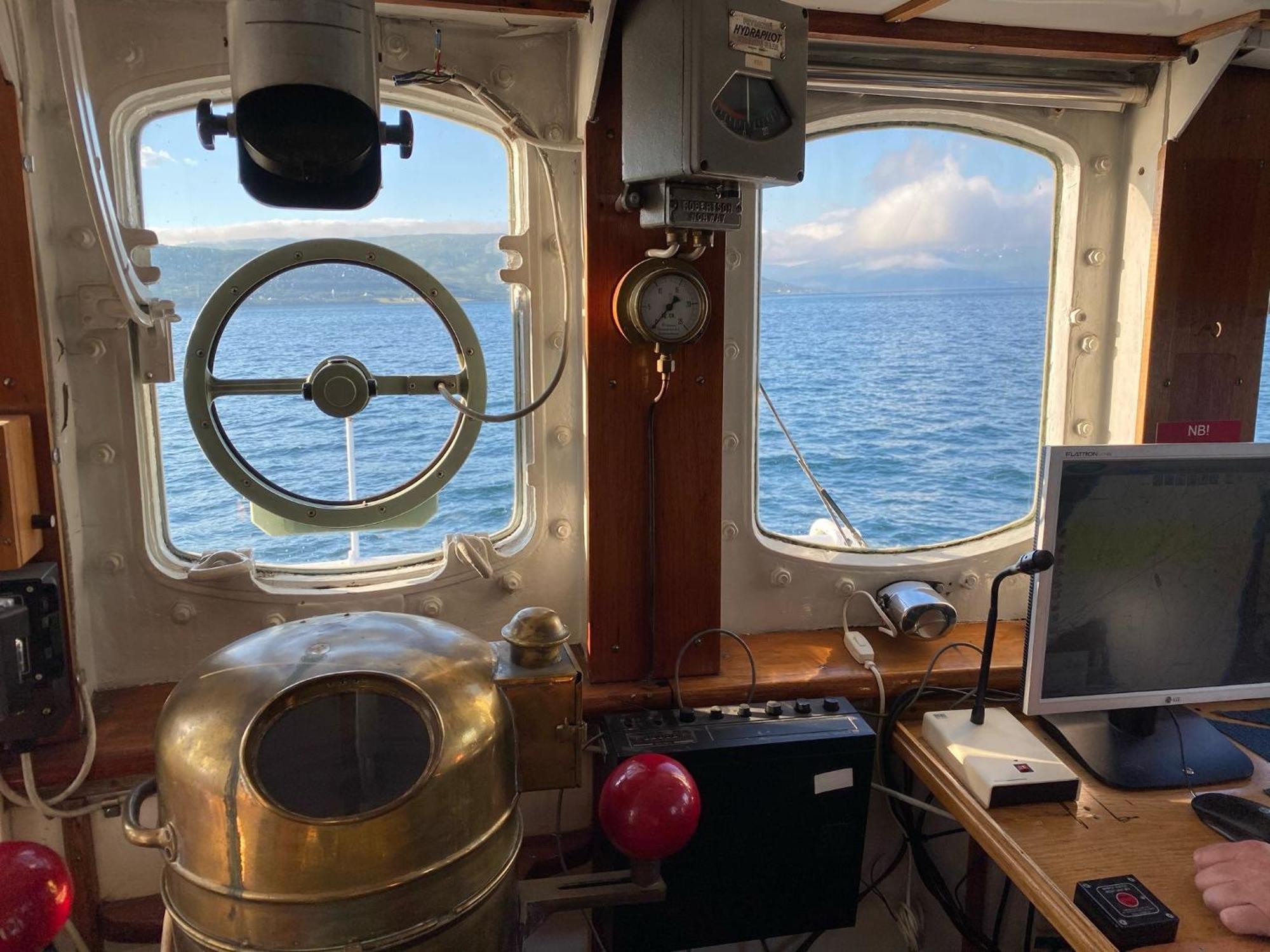 Norwegian Fjord Explorer Line Botel *